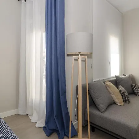 דירה Spaces Deluxe Centre סיטגס