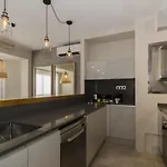 Spaces Deluxe Centre Διαμέρισμα Σίτζες